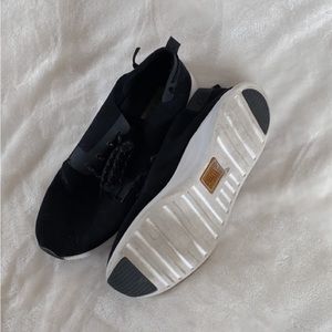 Steve Madden Black Felt Sneakers